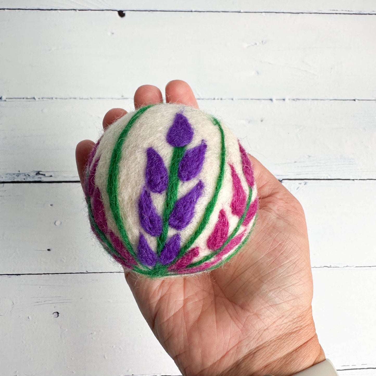 Lavender Design Felt Dryer Ball