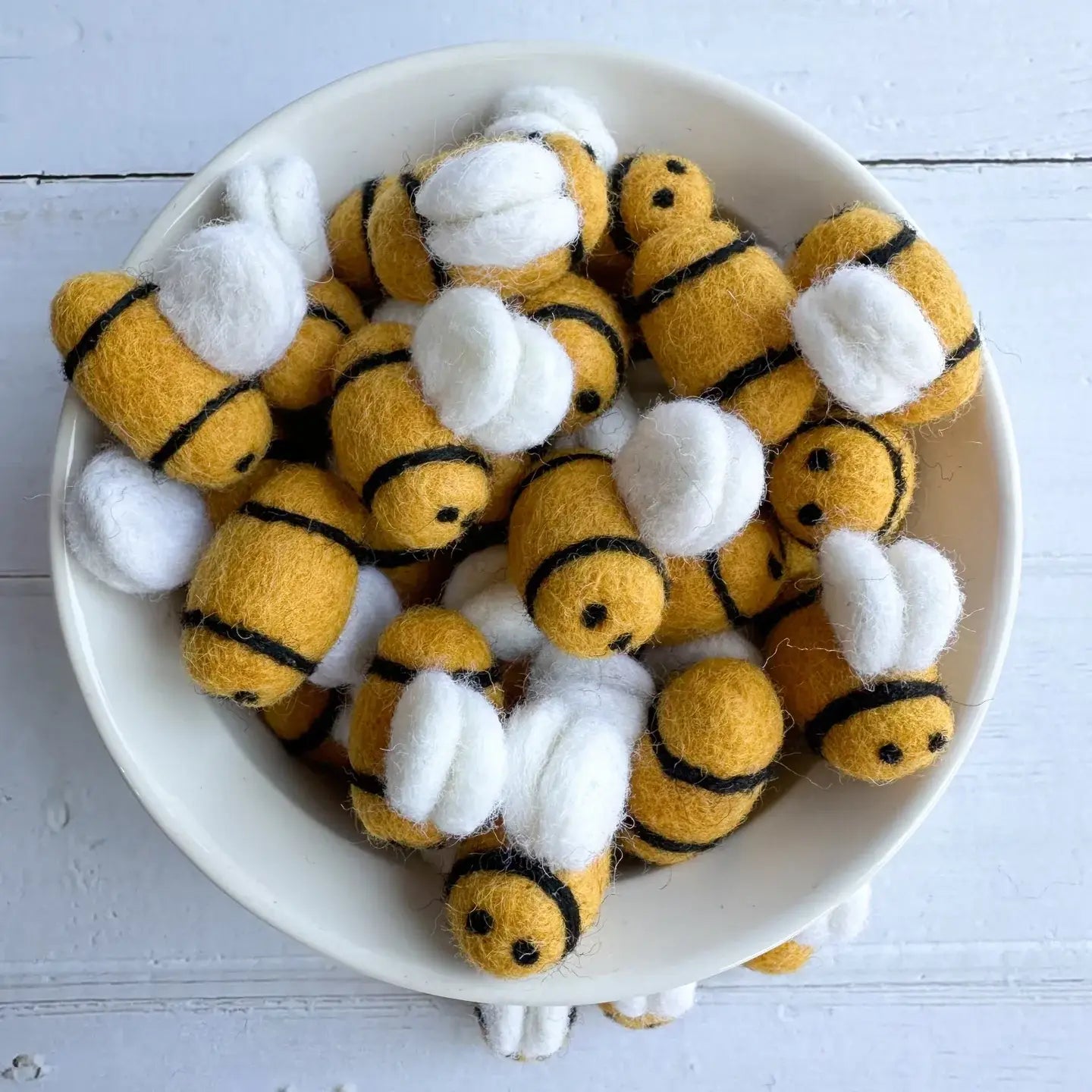 One Felt Bumble Bee / Honey Bee