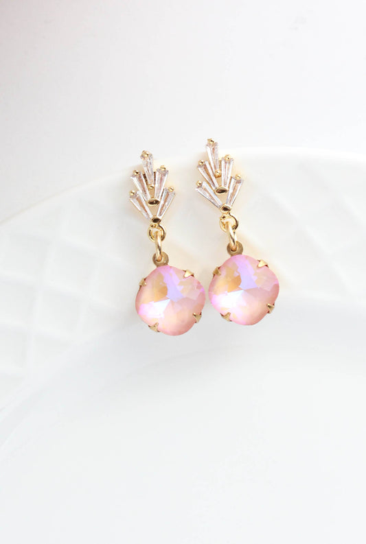 Art Deco Glass Leaf Post Earrings | Pastel Pink Glass Jewel - 289