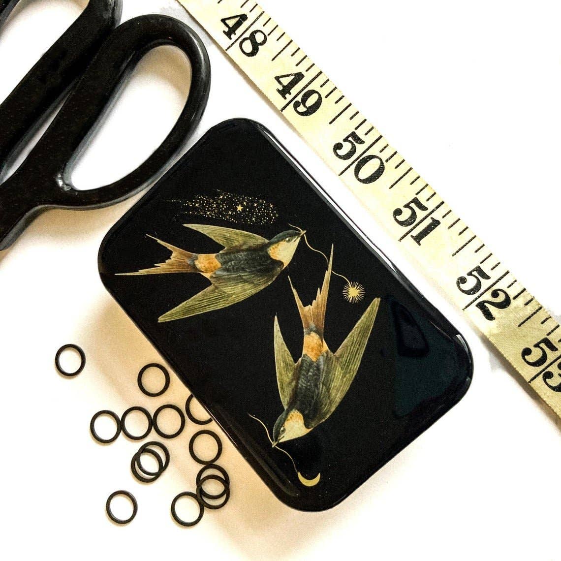 Large Celestial Swallows Tin