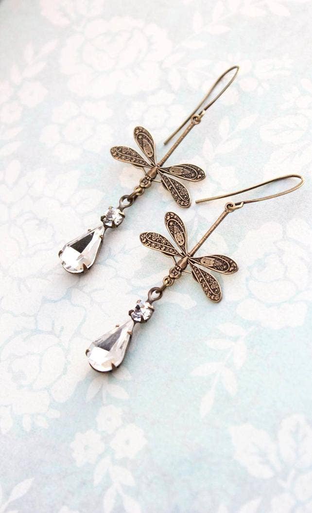 Dragonfly Crystal Sparkling Vintage Glass Earrings: Fish hook