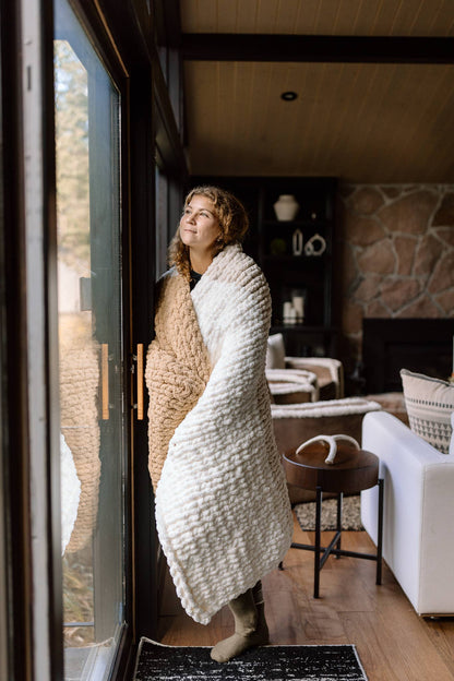 Emma - Handmade Chunky Knit Blanket | Lap Throw