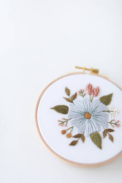 5" Beginner Floral Embroider Kit | Periwinkle Blooms