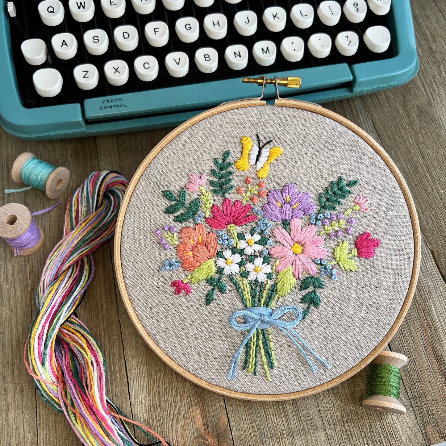 Flower Embroidery DIY Craft Kit