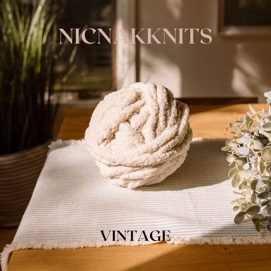 Vintage - Handmade Chunky Knit Blanket | Lap Throw