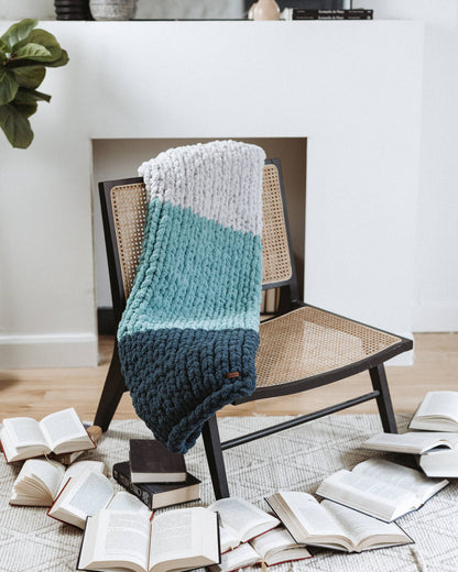 Sharon - Handmade Chunky Knit Blanket | Lap Throw