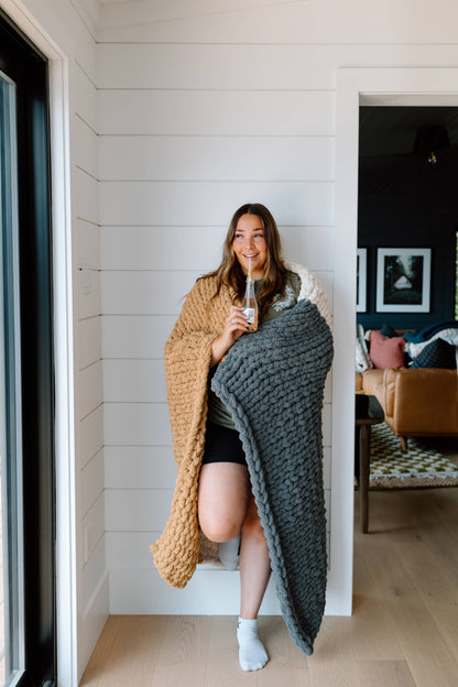 Amber - Handmade Chunky Knit Blanket | Lap Throw