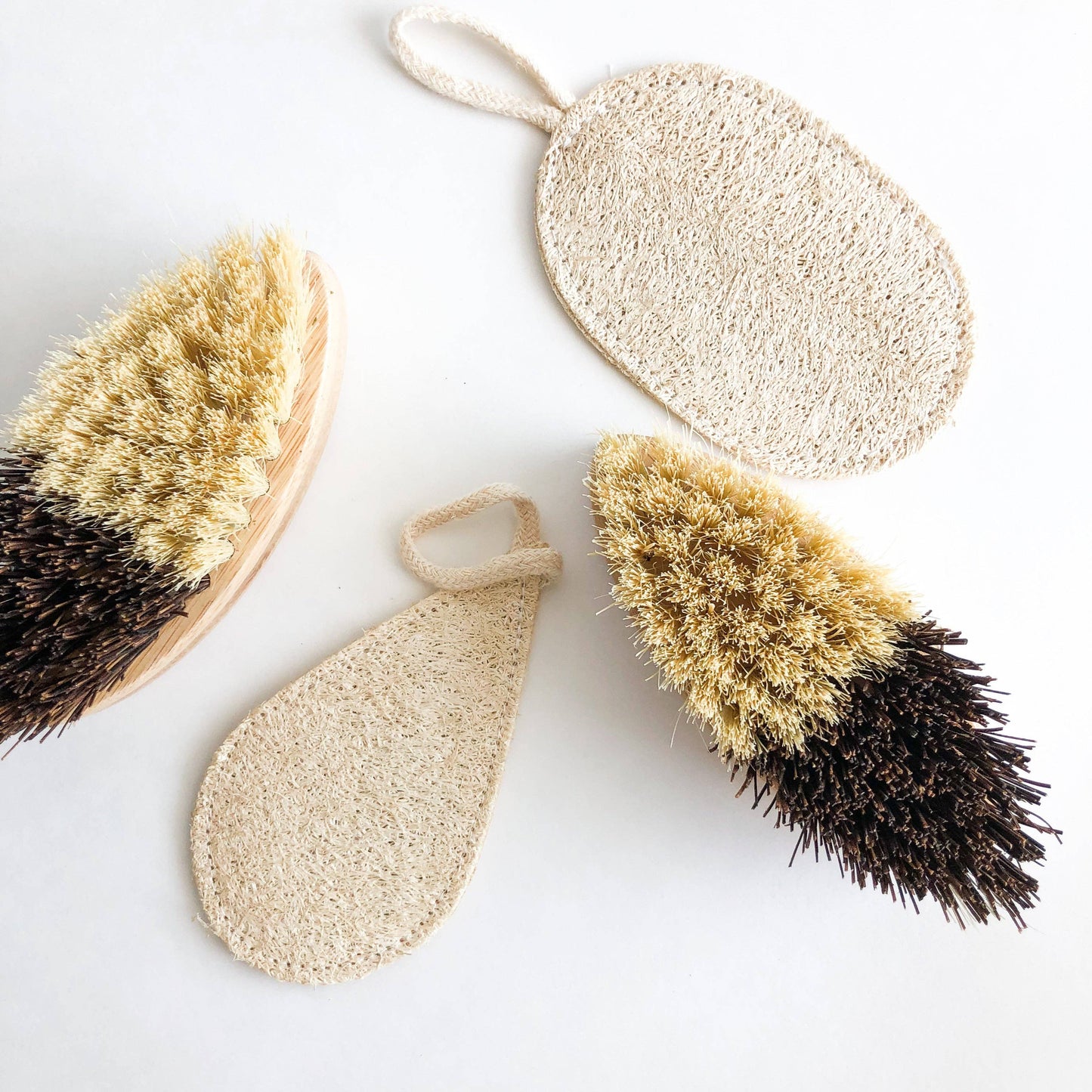 Bamboo Vegetable Brush - Sisal & Palm Bristles: Oval Brush