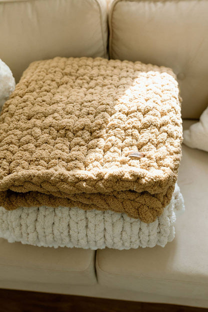 Emma - Handmade Chunky Knit Blanket | Lap Throw