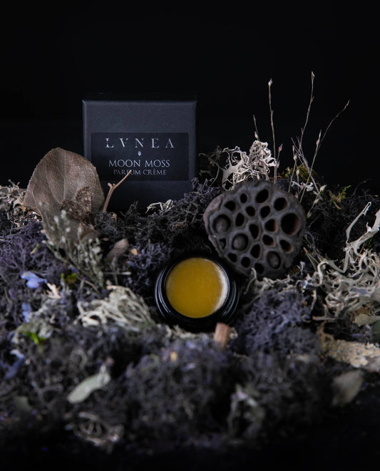 MOON MOSS | Solid Perfume - Lavender, Patchouli, Oakmoss