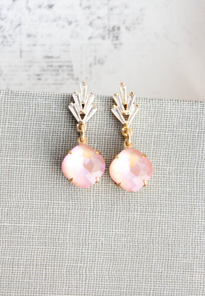 Art Deco Glass Leaf Post Earrings | Pastel Pink Glass Jewel - 289