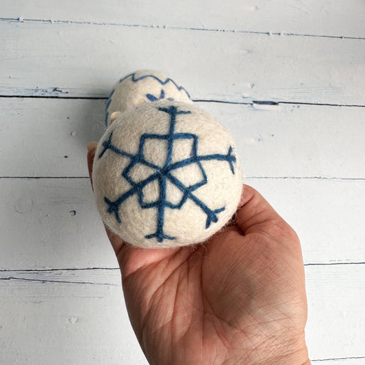 Winter Blues Felt Dryer Ball
