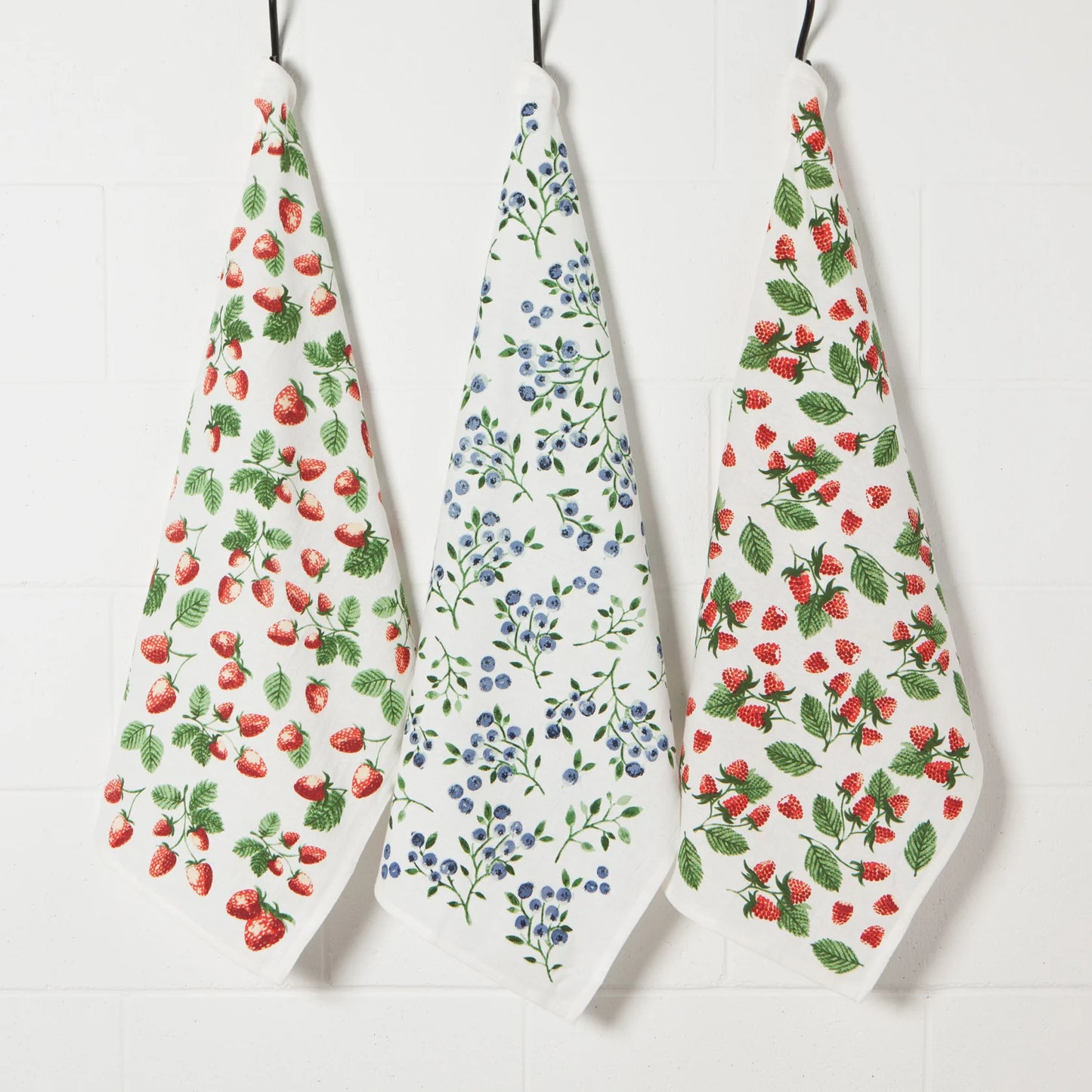 Berry Patch Bakers Floursack Dishtowels Set of 3