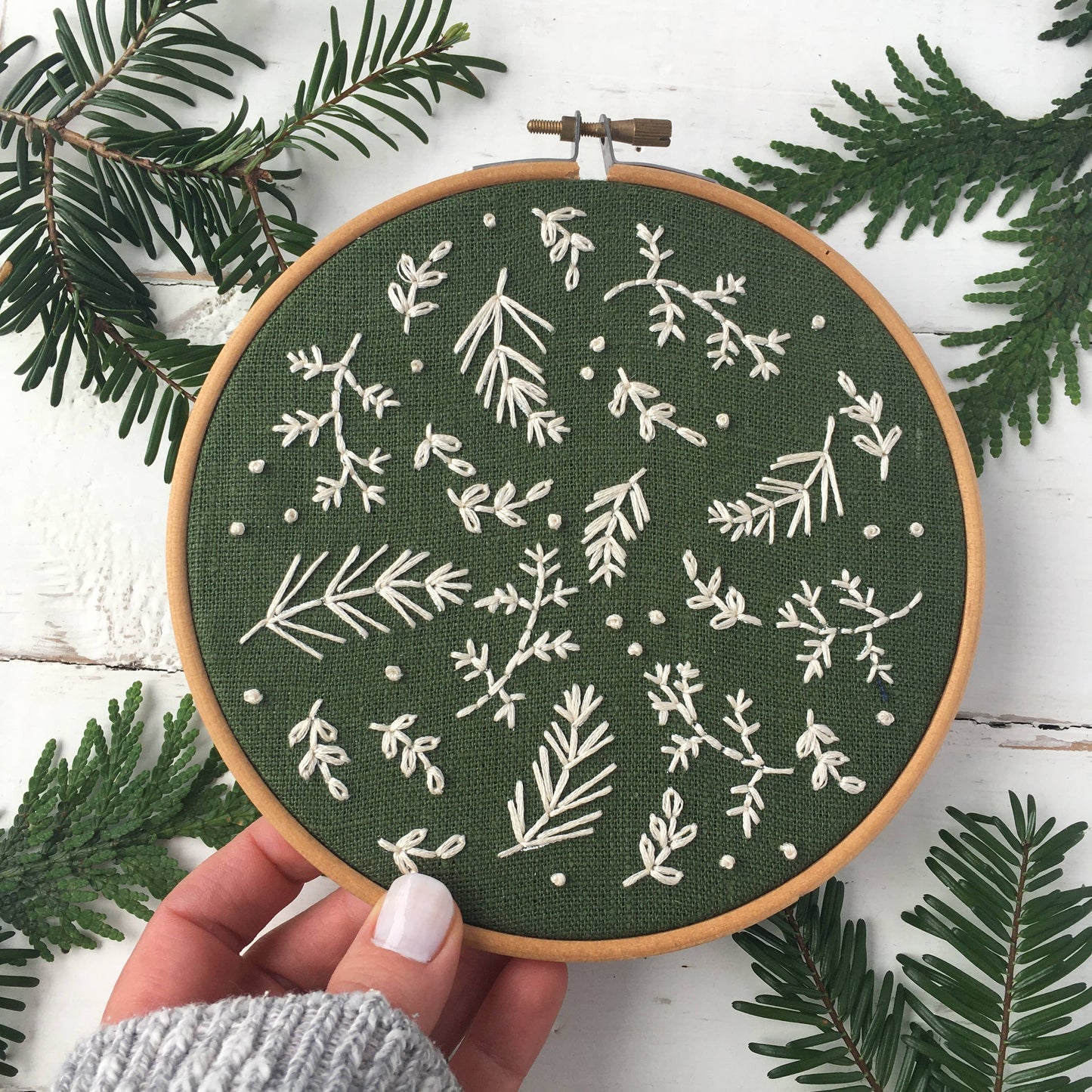 Winter Botanicals Embroidery Kit: Green