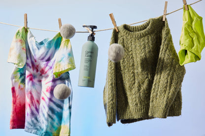 Guests On Earth | Green Hinoki | Laundry Detergent Bulk Refill