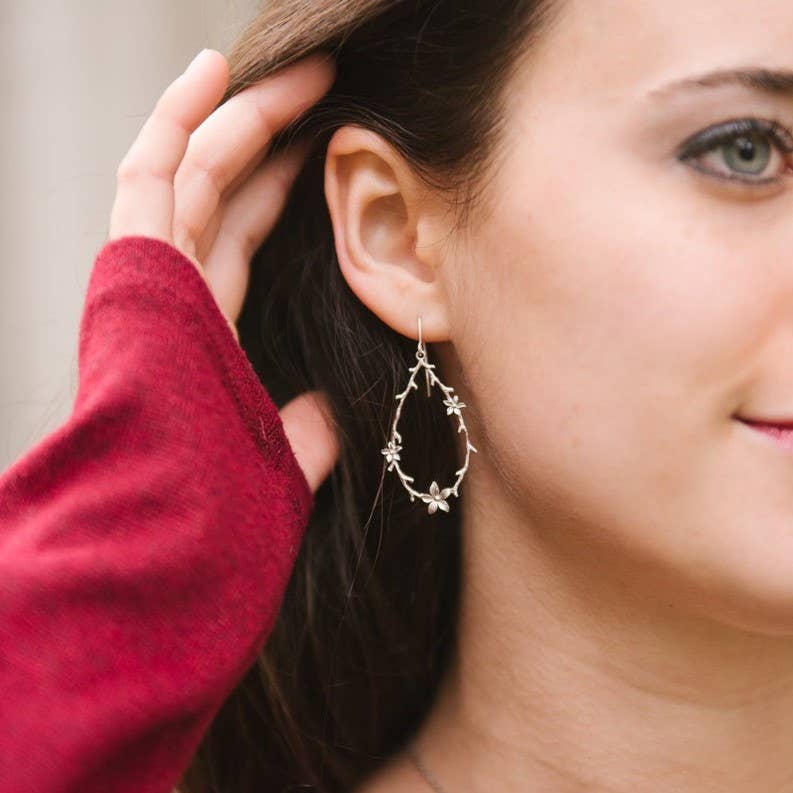 Twig and Flower Hoop Earrings | Matte Gold - 120