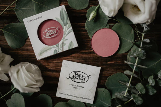 Dahlia Pressed Cheek Colour in a Compact