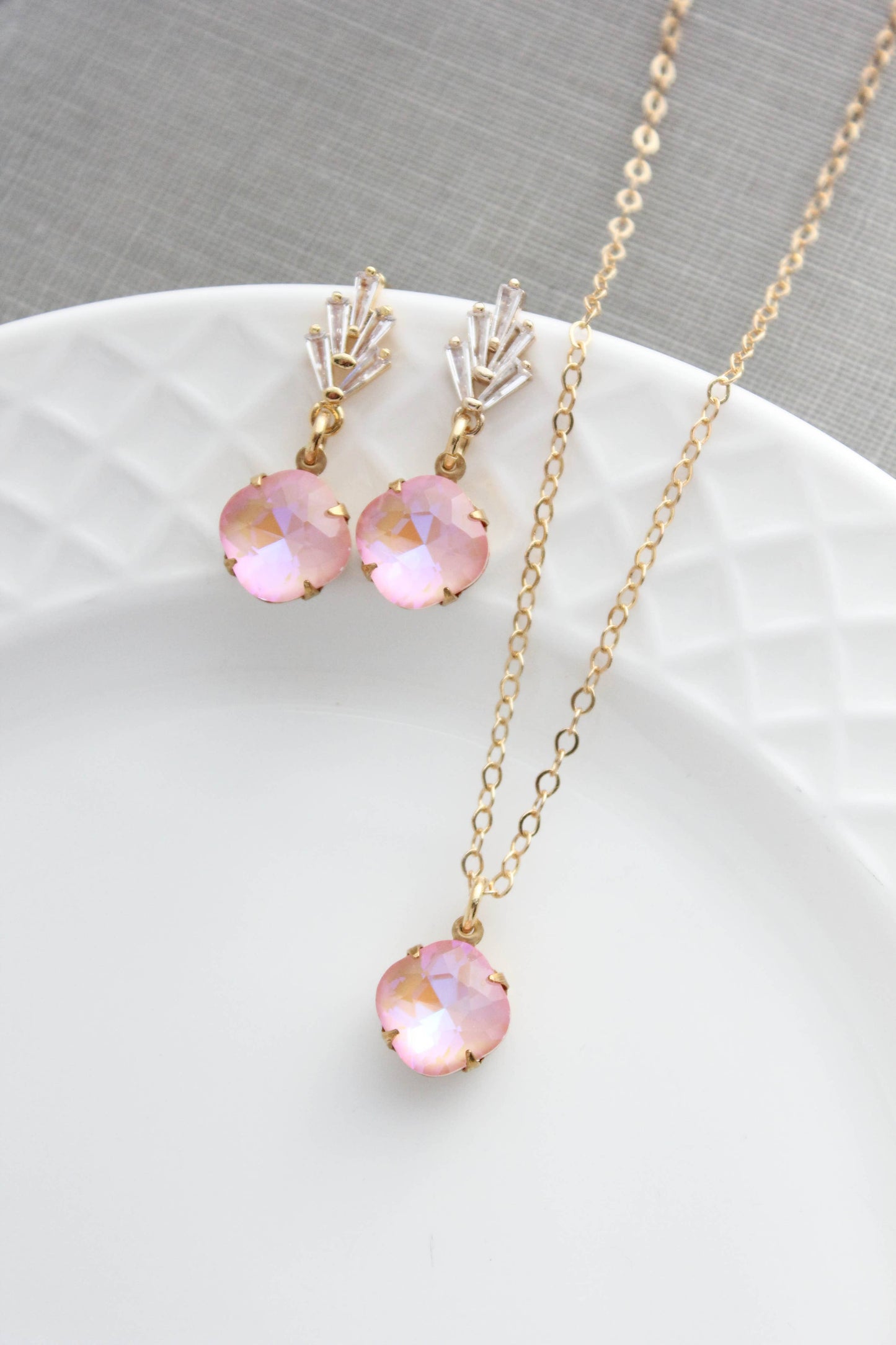 Art Deco Glass Leaf Post Earrings | Pastel Pink Glass Jewel - 289