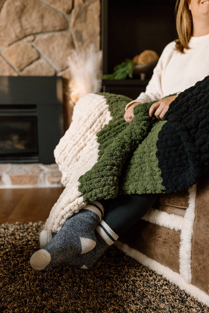 Michelle - Handmade Chunky Knit Blanket | Lap throw