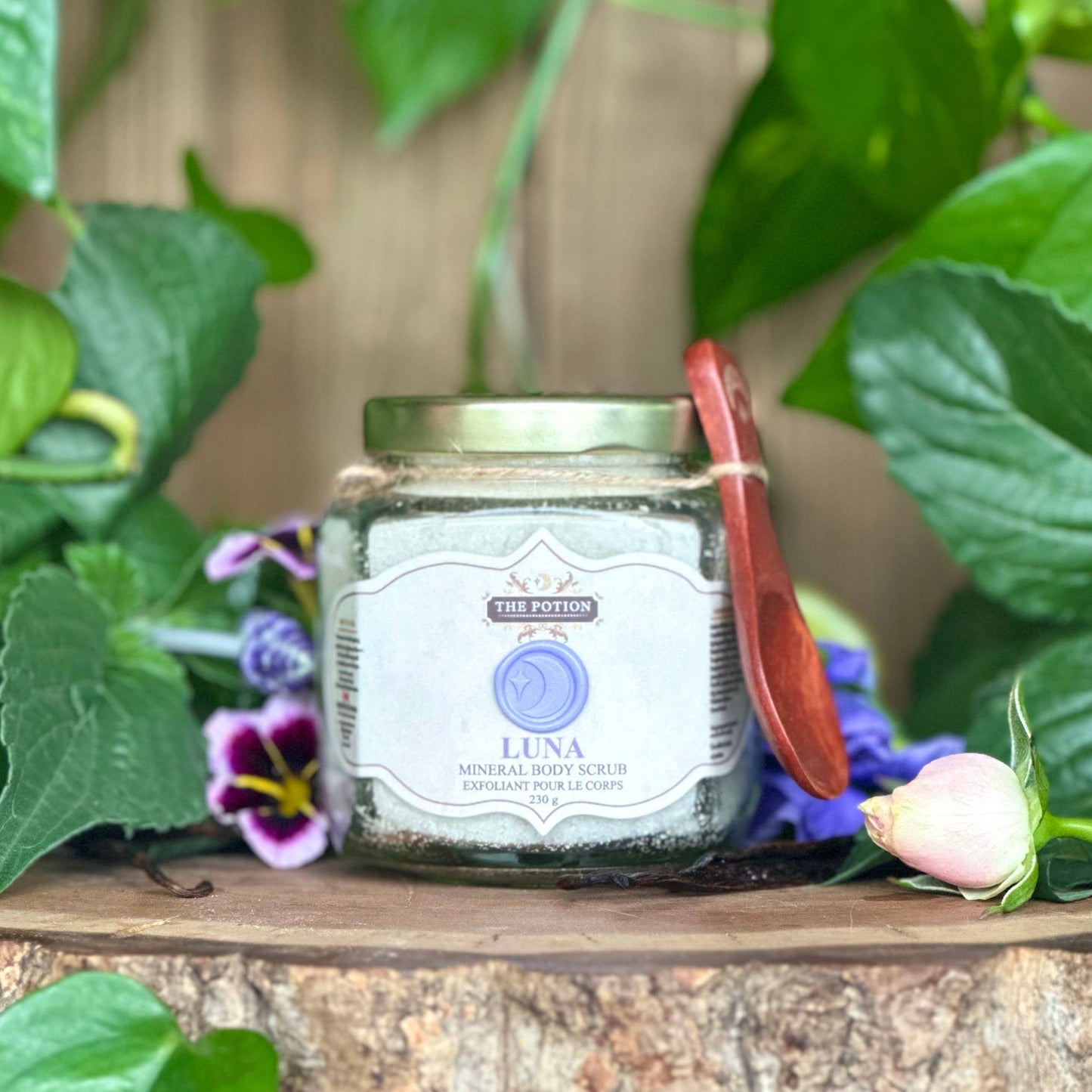 Luna Mineral Body Scrub