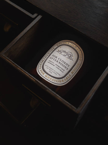 For Cloudy Afternoons | Espresso, Cardamom, Cedarwood - Soy Wax Candle