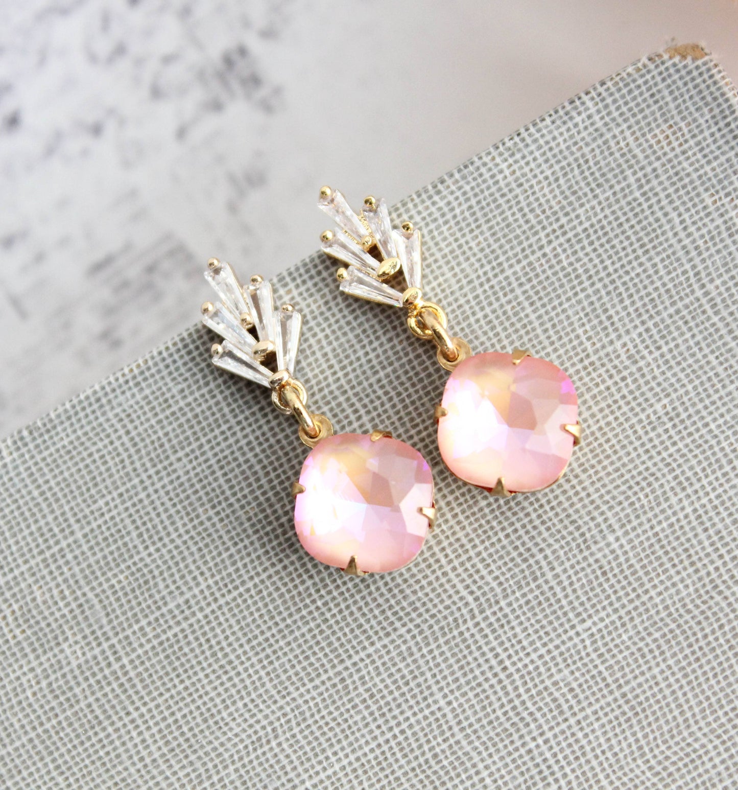 Art Deco Glass Leaf Post Earrings | Pastel Pink Glass Jewel - 289