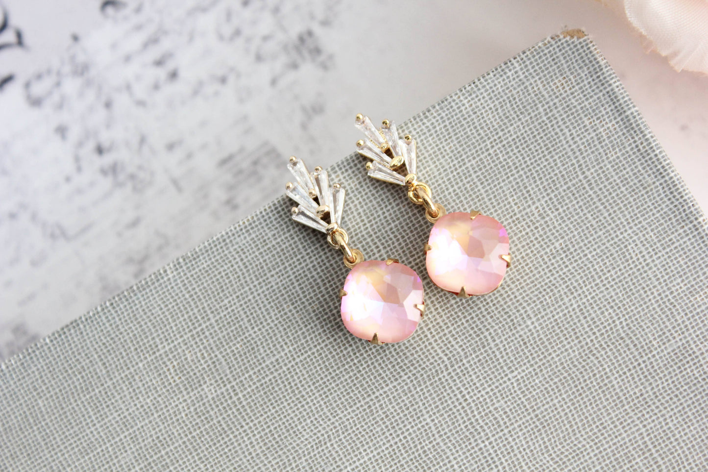 Art Deco Glass Leaf Post Earrings | Pastel Pink Glass Jewel - 289
