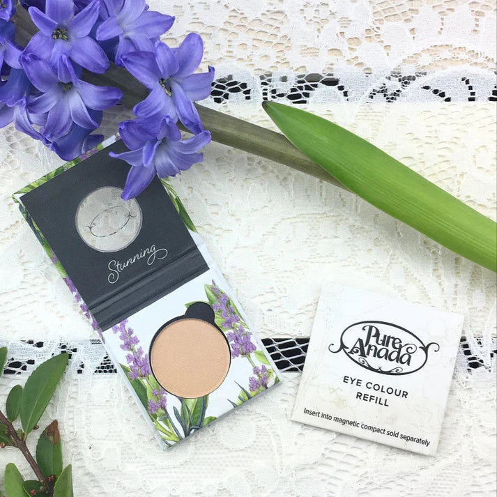 Ecru Pressed Eye Colour (Compact)
